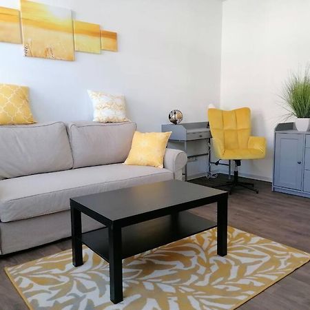 Cozy City Apartment Senftenberg Exterior foto